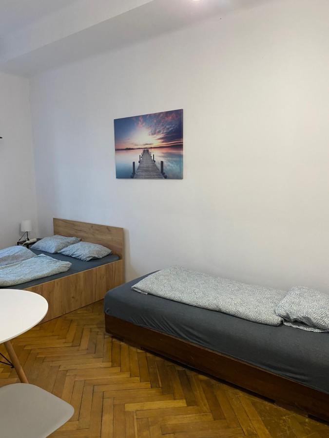 Classy Rooms In Old Town Kraków Eksteriør billede